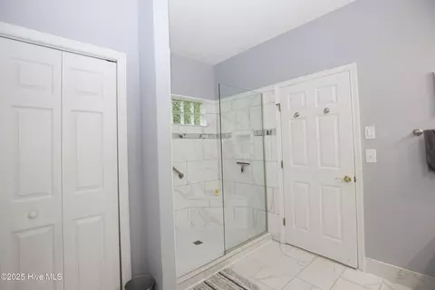 Bath - 370 Fairway Ct, Pinehurst, NC 28374 photo 4 of 5