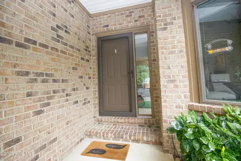 Exterior - 370 Fairway Ct, Pinehurst, NC 28374 photo 8 of 18