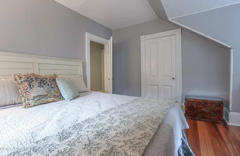 Bedroom - 185 Cherokee Rd, Pinehurst, NC 28374 photo 4 of 5