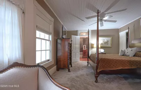 Bedroom - 185 Cherokee Rd, Pinehurst, NC 28374 photo 2 of 5