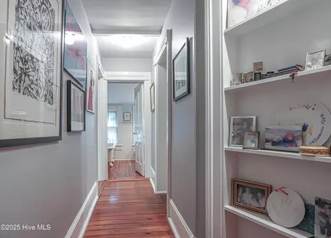 Entry Way - 185 Cherokee Rd, Pinehurst, NC 28374 photo 2 of 3