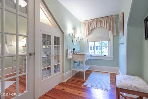 Bath - 185 Cherokee Rd, Pinehurst, NC 28374 photo 4 of 4