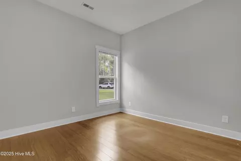 185 Van Riggs Rd, Hubert, NC 28539 photo 17