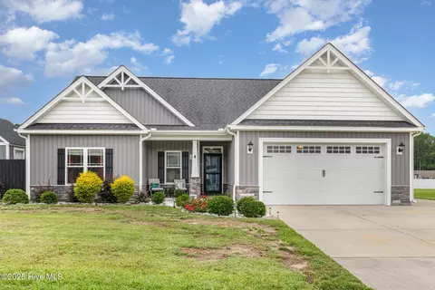 191 Fallingbrook Dr, Kenly, NC 27542