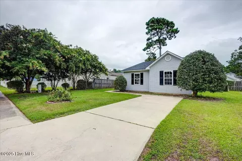 3624 Elizabeth Ave, New Bern, NC 28562