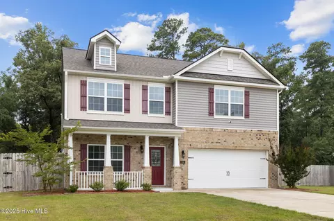 104 Hollie Field Ln, Vanceboro, NC 28586
