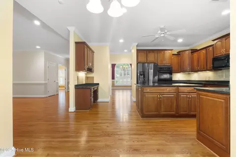 115 Lake Forest Dr SW, Pinehurst, NC 28374 photo 9