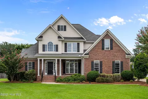 729 Butterfly Ct, Winterville, NC 28590
