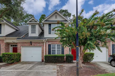 5006 Carleton Dr #15, Wilmington, NC 28403
