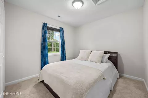 Bedroom - 446 Dion Dr, Hubert, NC 28539 photo 4 of 10