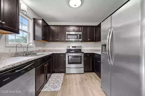 Kitchen - 446 Dion Dr, Hubert, NC 28539 photo 1 of 2