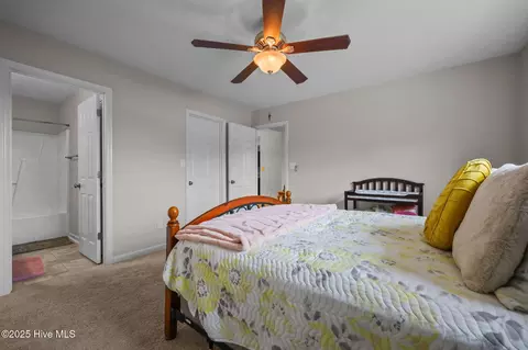 Bedroom - 446 Dion Dr, Hubert, NC 28539 photo 3 of 10