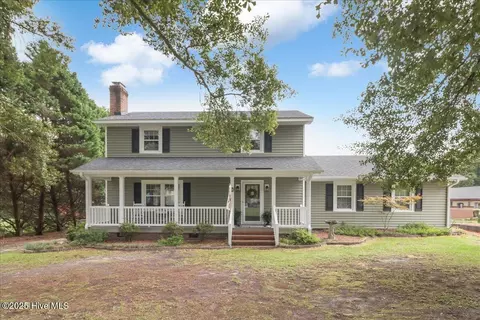 2683 Stokes Cir, Kinston, NC 28504