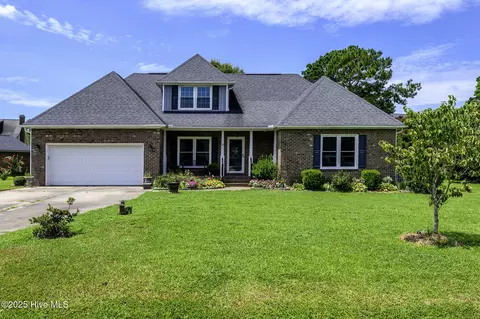 905 Runaway Bay, Trent Woods, NC 28562