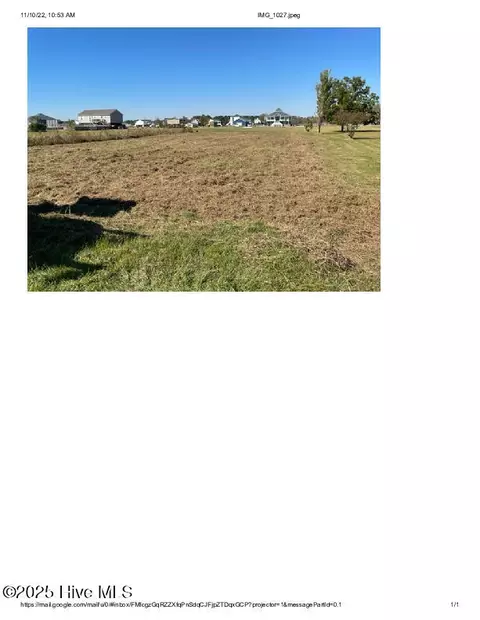 98 Baylake Dr, Chocowinity, NC 27817