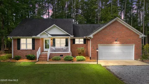 122 Hill Creek Rd, Blounts Creek, NC 27814