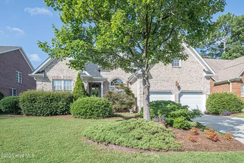 1956 Cornerstone Dr, Winterville, NC 28590