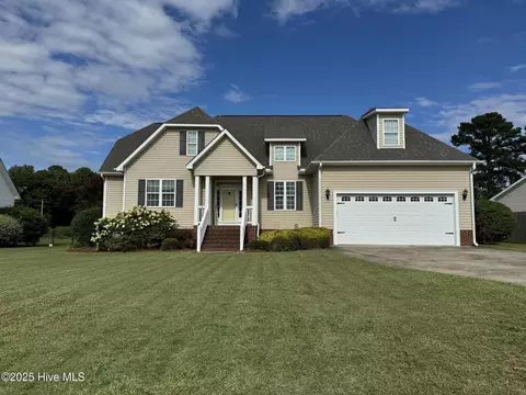 3402 Baybrooke Dr W, Wilson, NC 27893