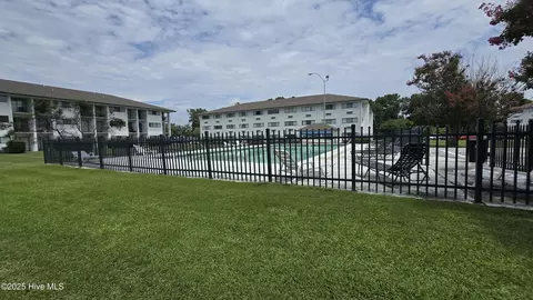 456 Racine Dr UNIT D304, Wilmington, NC 28403