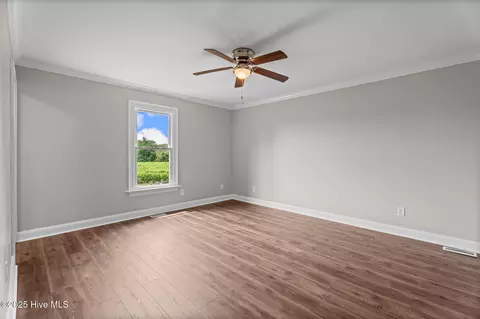 Bedroom - 9454 Liles Rd, Bailey, NC 27807 photo 6 of 7