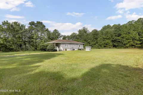 Exterior - 270 Demps Rd, Hampstead, NC 28443 photo 3 of 5