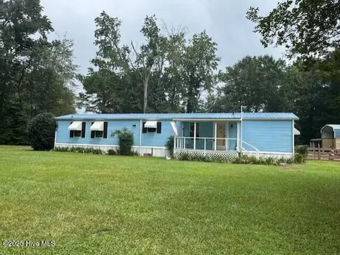 1660 Cherry Rd, Washington, NC 27889