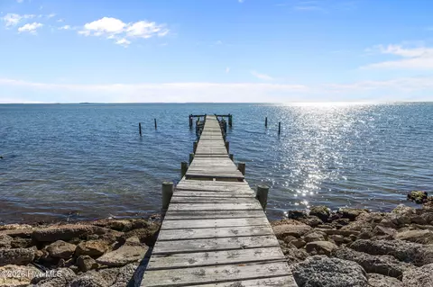 620 Seashore Dr, Atlantic, NC 28511 photo 22