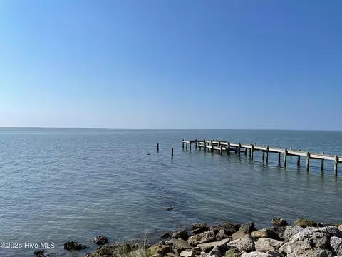 620 Seashore Dr, Atlantic, NC 28511 photo 19