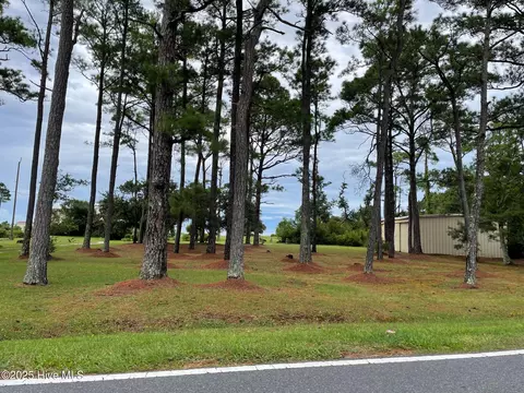 620 Seashore Dr, Atlantic, NC 28511 photo 12