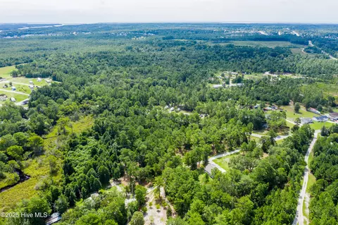 tbd Van Riggs Rd, Hubert, NC 28539