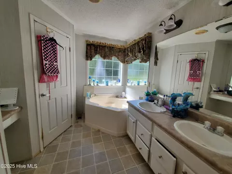 Bath - 438 Stell Rd, Bath, NC 27808 photo 2 of 3