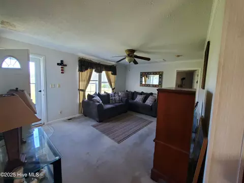 Living - 438 Stell Rd, Bath, NC 27808 photo 2 of 3