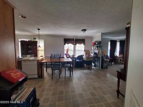 Dining - 438 Stell Rd, Bath, NC 27808 photo 1 of 1