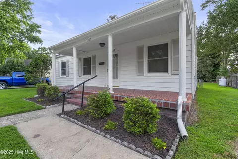1117 W Williams Cir, Elizabeth City, NC 27909