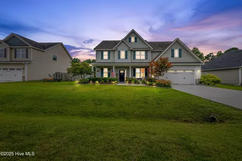 311 Catamaran Rd, Swansboro, NC 28584