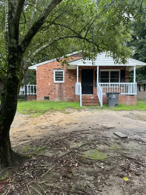 1104 Johnson St, Rocky Mount, NC 27801