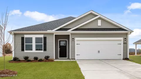 1038 Queensland Ln, Ayden, NC 28513
