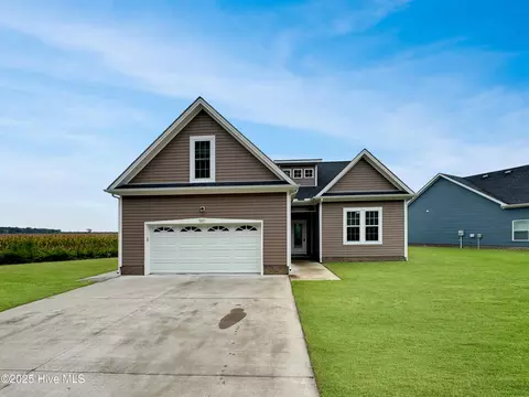 501 Millbrooke Cir, Elizabeth City, NC 27909