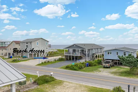 3306 W Beach Dr, Oak Island, NC 28465