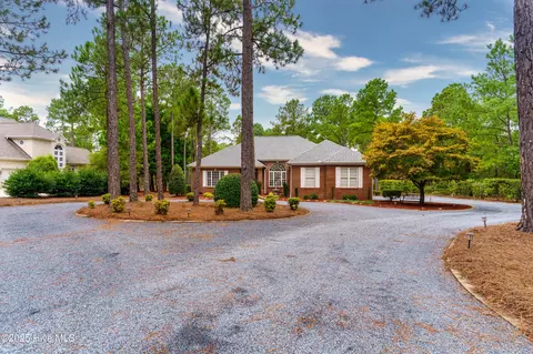 Exterior - 29 Glasgow Dr, Pinehurst, NC 28374 photo 4 of 12