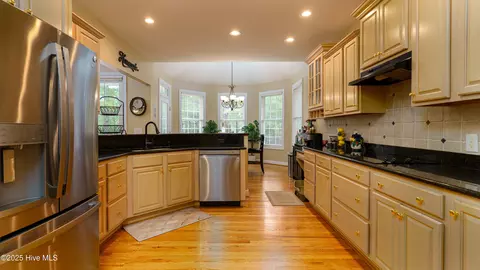 Kitchen - 29 Glasgow Dr, Pinehurst, NC 28374 photo 1 of 4