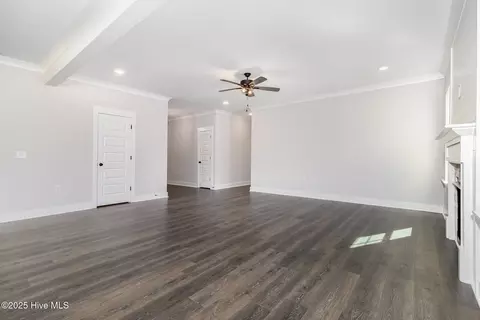 259 Tee Dr, Selma, NC 27576 photo 8