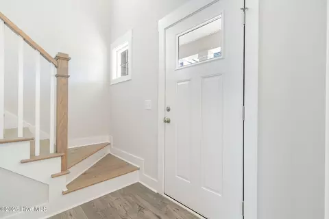 Entry Way - 289 Tee Dr, Selma, NC 27576 photo 2 of 2