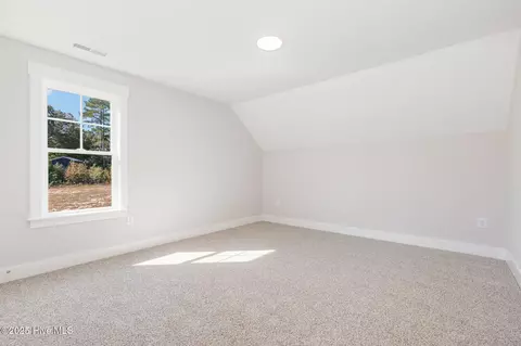 Bedroom - 289 Tee Dr, Selma, NC 27576 photo 5 of 6