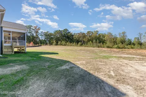 Exterior - 289 Tee Dr, Selma, NC 27576 photo 5 of 6