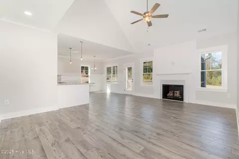 Living - 289 Tee Dr, Selma, NC 27576 photo 4 of 4