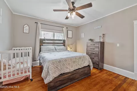 Bedroom - 538 Main St W, Hamlet, NC 28345 photo 2 of 7