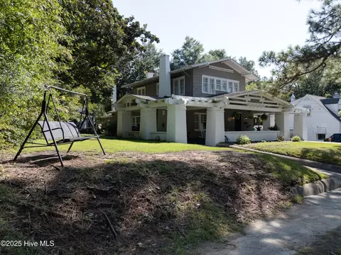 Exterior - 538 Main St W, Hamlet, NC 28345 photo 2 of 8