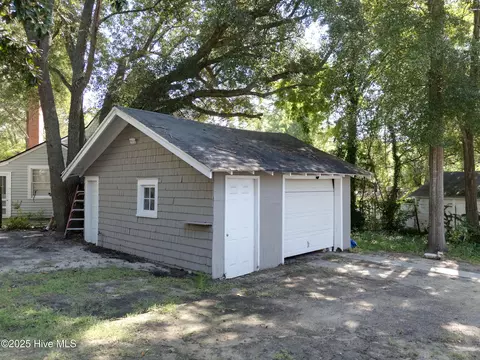 Exterior - 538 Main St W, Hamlet, NC 28345 photo 8 of 8