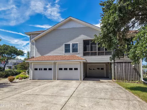 Exterior - 251 Watersedge Dr, Kill Devil Hills, NC 27948 photo 3 of 6